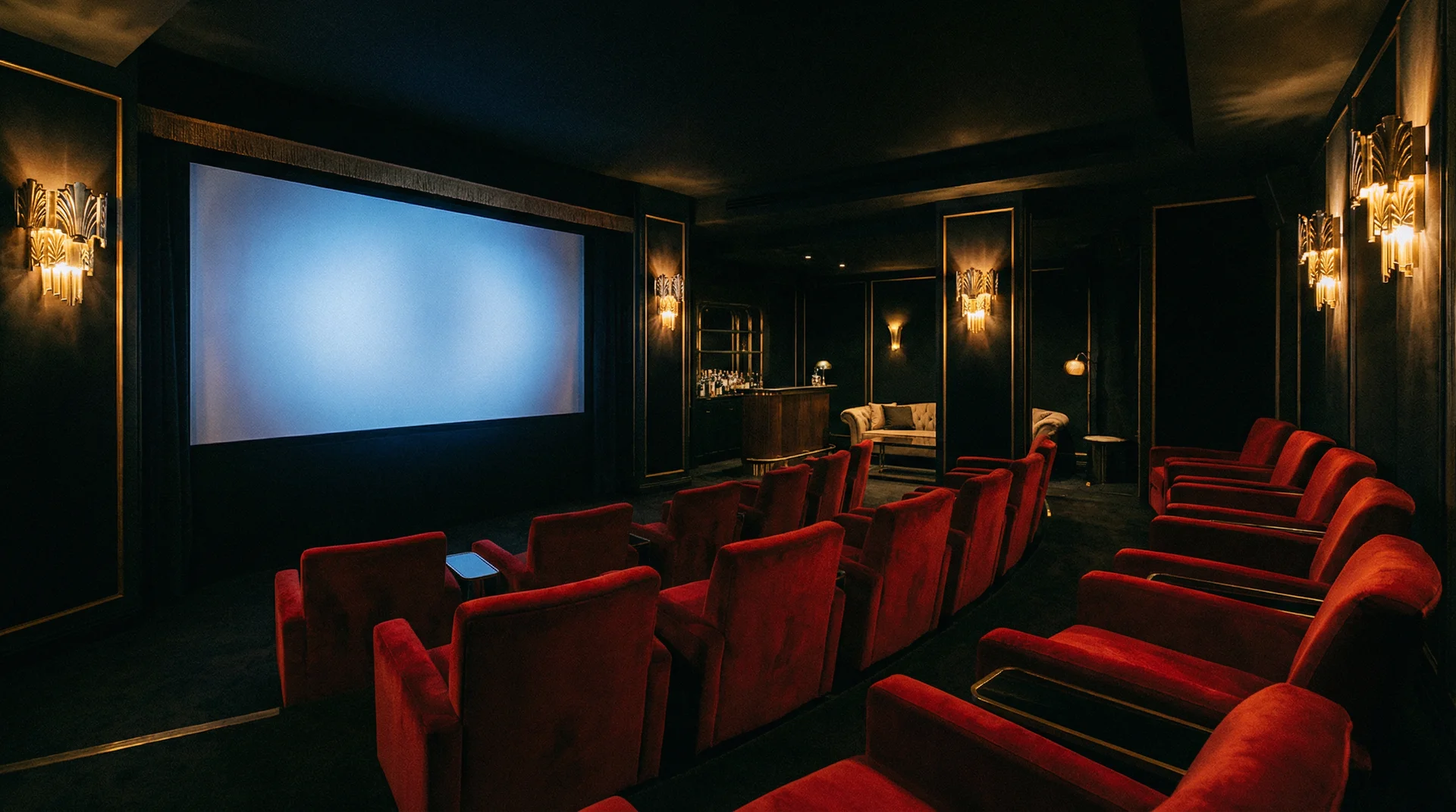 黑料暗网 午夜剧场，奢华私人放映厅的红丝绒座椅与银幕